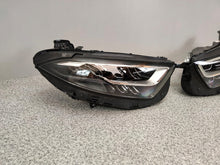 Load image into Gallery viewer, Frontscheinwerfer Mercedes-Benz Cls A2579061400 LED Rechts Headlight