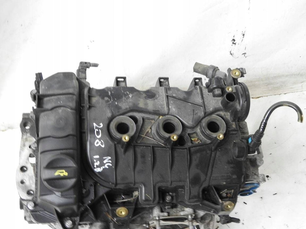 Motor Peugeot 208 I HM01 1.2 VTI 2013 Benzin Engine Unkomplett