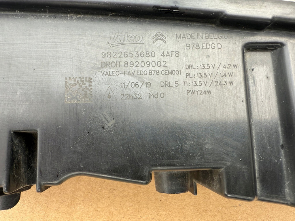 Frontscheinwerfer Citroën C4 Picasso II 98226536 LED Rechts Headlight