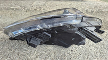 Laden Sie das Bild in den Galerie-Viewer, Frontscheinwerfer Kia Rio 8739647 Links Scheinwerfer Headlight