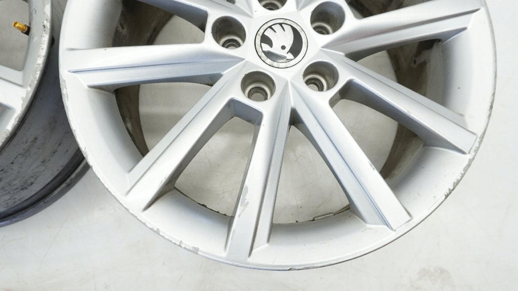 4x Alufelge 17 Zoll 7.0" 5x112 49ET 5E0601025E Skoda Superb Iii Rim Wheel FEL9425202917ou