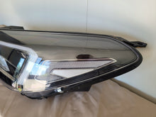 Laden Sie das Bild in den Galerie-Viewer, Frontscheinwerfer Hyundai Tucson D7921-21C10 Links Scheinwerfer Headlight SCH3548665018bd