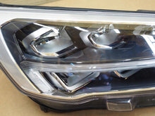 Laden Sie das Bild in den Galerie-Viewer, Frontscheinwerfer Ford Focus IV JX7B-13E014-AE Full LED Rechts Headlight