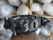 Laden Sie das Bild in den Galerie-Viewer, Frontscheinwerfer BMW 5 F11 F10 7203252-19 LED Rechts Scheinwerfer Headlight SCH6789046573on