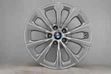 Laden Sie das Bild in den Galerie-Viewer, 4x Alufelge 17 Zoll 7.5" 5x112 30ET Glanz Silber 7915323 BMW Rim Wheel FEL7760069124im
