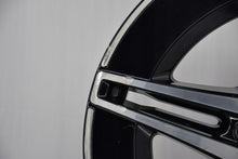 Laden Sie das Bild in den Galerie-Viewer, 1x Alufelge 18 Zoll 9.0" 5x112 58ET Glanz Graphit A2064016600 Mercedes-Benz FEL5214415135ov