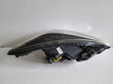 Laden Sie das Bild in den Galerie-Viewer, Frontscheinwerfer Hyundai I40 92101-3Z620 Xenon Links Scheinwerfer Headlight