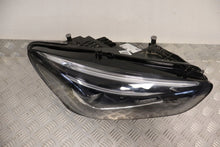 Laden Sie das Bild in den Galerie-Viewer, Frontscheinwerfer Mercedes-Benz W247 18-A2479062003 Rechts Headlight SCH4963415764gl