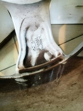 Load image into Gallery viewer, 1x Alufelge 18 Zoll 7.5" 5x108 52 5ET Glanz Silber GJ5C-1007-L1A Ford Rim Wheel FEL8578486998im