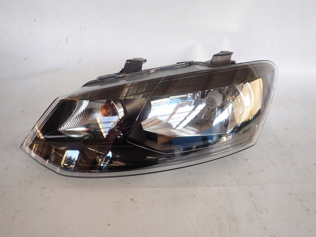Frontscheinwerfer VW Polo 6R1941015E Links Scheinwerfer Headlight