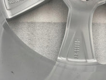 Laden Sie das Bild in den Galerie-Viewer, 1x Alufelge 19 Zoll 7.0" 5x112 34ET Glanz Silber 80A601025K Audi Q5 Rim Wheel FEL3229969622jq