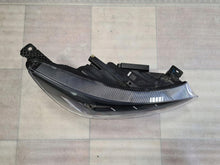Laden Sie das Bild in den Galerie-Viewer, Frontscheinwerfer Ford Focus NX7B13E014CD FALSE Scheinwerfer Headlight SCH7717369113pf