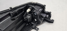 Load image into Gallery viewer, Frontscheinwerfer Toyota 4 Yaris SPP7215 123750 Rechts Scheinwerfer Headlight