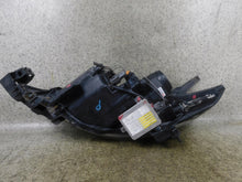 Laden Sie das Bild in den Galerie-Viewer, Frontscheinwerfer Mazda 5 Ein Satz Scheinwerfer Headlight SCH6795869178ag