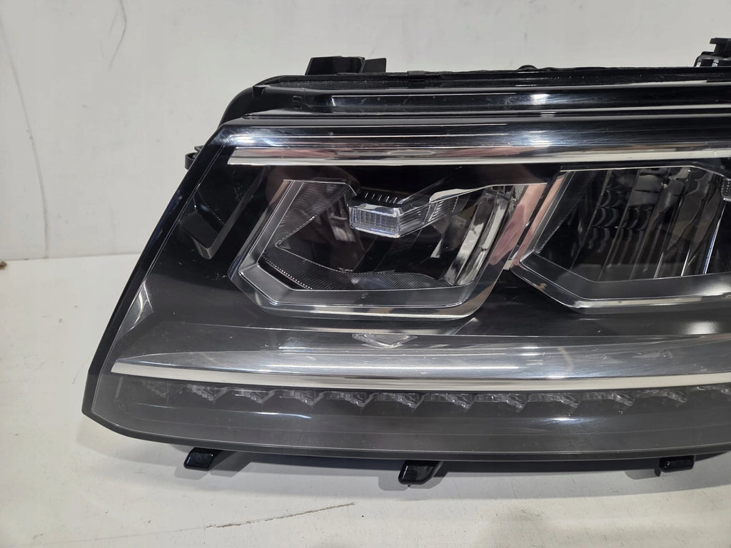 Frontscheinwerfer VW Tiguan 5NB941035B Links Scheinwerfer Headlight SCH4108975222qt