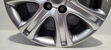 Laden Sie das Bild in den Galerie-Viewer, 1x Alufelge 17 Zoll 7.5&quot; 5x114.3 45ET TD320-80230 Lexus Rim Wheel