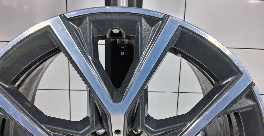1x Alufelge 18 Zoll 8.0" 5x112 54ET Glanz Grau 8092355 BMW 1 F40 Rim Wheel FEL2068860645nj