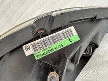 Laden Sie das Bild in den Galerie-Viewer, Frontscheinwerfer Honda Crv Cr-V III 33150-SWW-G0 Links Scheinwerfer Headlight