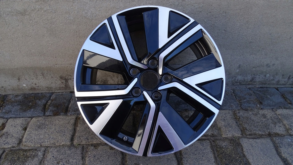 1x Alufelge 17 Zoll 6.5" 5x112 52ET Glanz Schwarz 5TA601025R VW Touran Rim Wheel FEL6160905449cx