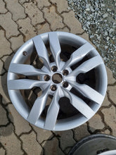 Load image into Gallery viewer, 1x Alufelge 19 Zoll 9.0&quot; 5x112 52ET Glanz Silber 4F0601025 Audi A6 Rim Wheel