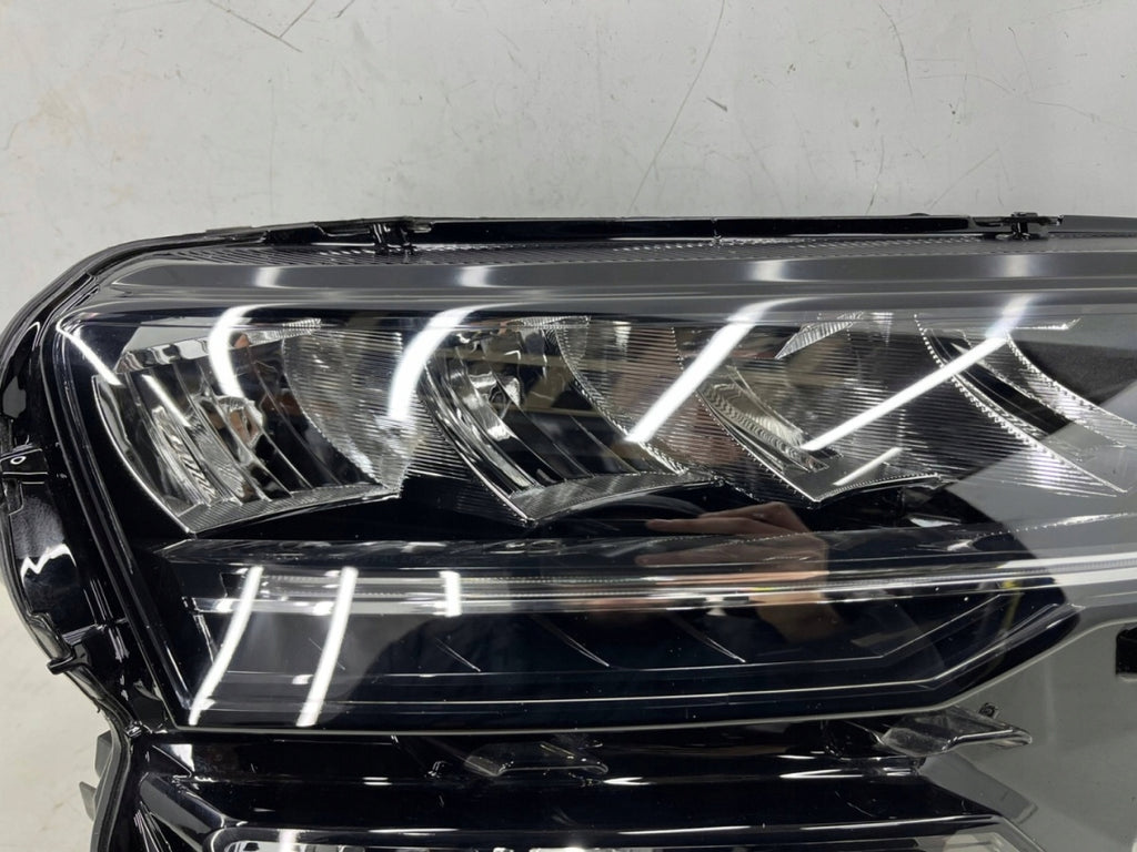 Frontscheinwerfer Skoda Karoq 57B941010 LED Rechts Scheinwerfer Headlight SCH1636005078ez
