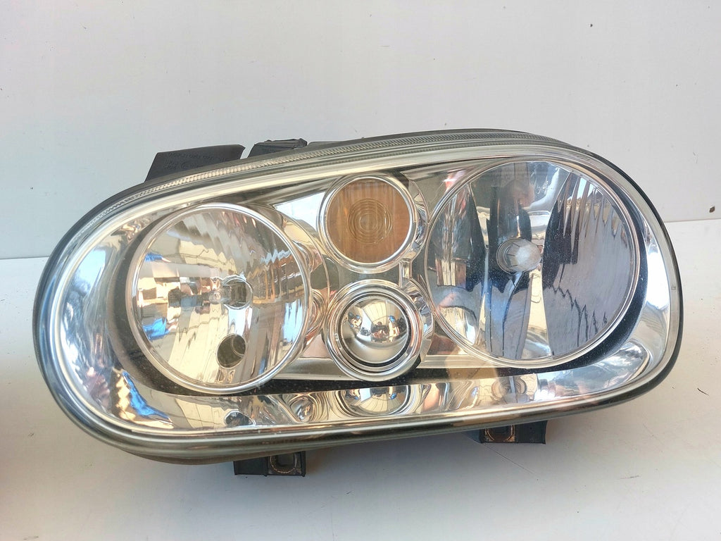 Frontscheinwerfer VW Golf IV 1J1941016B 1J1941015B 1J0853655 Ein Satz Headlight