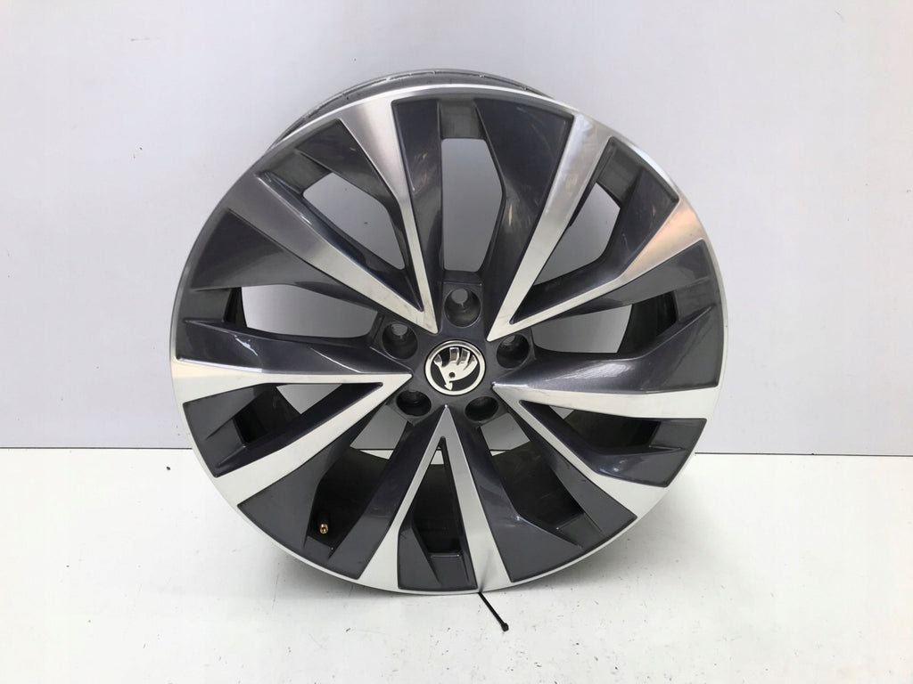 1x Alufelge 18 Zoll 7.5" 5x112 40ET Glanz Schwarz 565601025 Skoda Kodiaq FEL1025638221wn