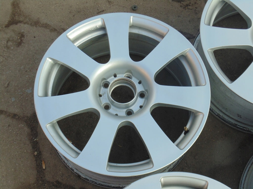4x Alufelge 17 Zoll 8.0" 5x112 43ET Glanz Silber A2214010202 Mercedes-Benz W221 FEL1804694399la