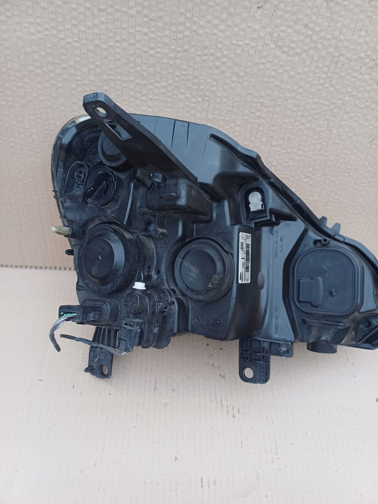 Frontscheinwerfer Renault Modus 8200658373 Links Scheinwerfer Headlight SCH6584737567yx