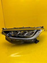 Laden Sie das Bild in den Galerie-Viewer, Frontscheinwerfer Toyota 4 Yaris LED Links Scheinwerfer Headlight SCH2279976404vr