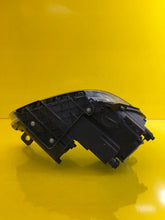 Laden Sie das Bild in den Galerie-Viewer, Frontscheinwerfer Maserati Ghibli M157 00670004835 Xenon Links Headlight SCH7219399504ns