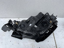 Laden Sie das Bild in den Galerie-Viewer, Frontscheinwerfer Seat Ibiza I V 6F1941008G Rechts Scheinwerfer Headlight SCH5139531782gu