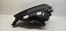 Load image into Gallery viewer, Frontscheinwerfer Skoda Karoq 57B941010 LED Rechts Scheinwerfer Headlight SCH7963186847tk