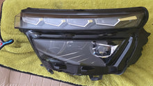 Laden Sie das Bild in den Galerie-Viewer, Frontscheinwerfer Skoda Kamiq 658941015F LED Links Scheinwerfer Headlight SCH9489360942jy