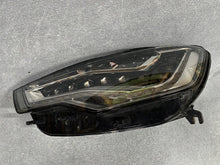 Laden Sie das Bild in den Galerie-Viewer, Frontscheinwerfer Audi A6 C7 4G0941033 LED Links Scheinwerfer Headlight