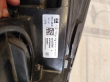 Laden Sie das Bild in den Galerie-Viewer, Frontscheinwerfer Opel Astra K 39195688 LED Links Scheinwerfer Headlight