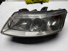 Laden Sie das Bild in den Galerie-Viewer, Frontscheinwerfer Saab 9-3 Xenon Links Scheinwerfer Headlight