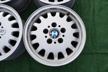 Laden Sie das Bild in den Galerie-Viewer, 4x Alufelge 15 Zoll 7.0" 5x120 47ET 1180447 BMW Z3 E36 Rim Wheel FEL1809239702qo