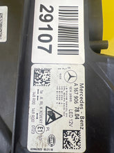 Laden Sie das Bild in den Galerie-Viewer, Frontscheinwerfer Mercedes-Benz Gle A1679067804 LED Rechts Headlight SCH9826999336oy