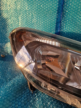 Load image into Gallery viewer, Frontscheinwerfer Ford Transit Courier JT76-13W029-CD Rechts Headlight