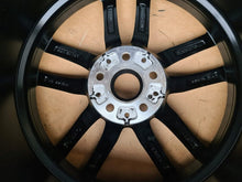 Laden Sie das Bild in den Galerie-Viewer, 1x Alufelge 18 Zoll 9.0" 5x112 8098916BLA BMW Rim Wheel FEL6749685231fs