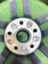 Laden Sie das Bild in den Galerie-Viewer, 1x Alufelge 19 Zoll 8S0601025F Audi Tt Rim Wheel FEL9445966110of
