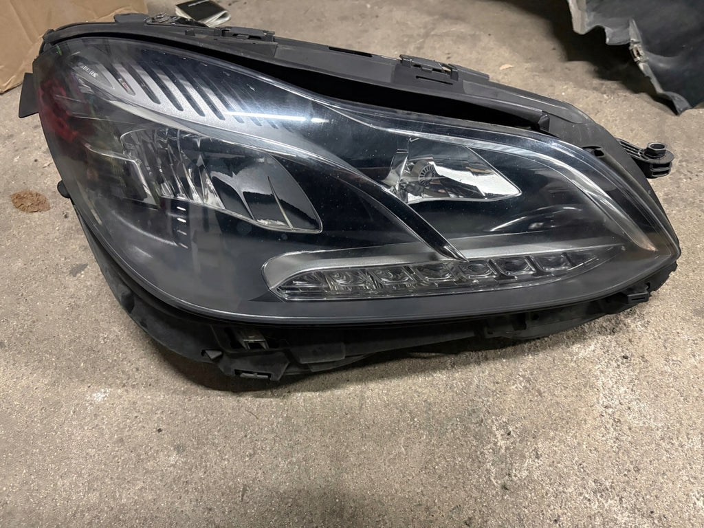 Frontscheinwerfer Mercedes-Benz W212 A2128201839KZ LED Rechts Headlight SCH5088099735yi
