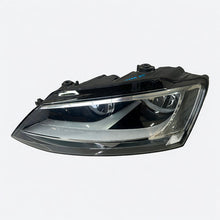 Laden Sie das Bild in den Galerie-Viewer, Frontscheinwerfer VW Jetta Links Scheinwerfer Headlight