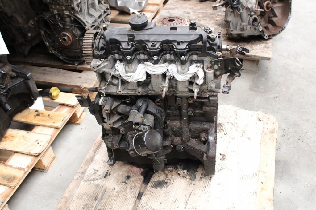 Motor Dacia Nissan Renault I Z K9K4830 1.5 DCI 99TKm Diesel Engine Unkomplett