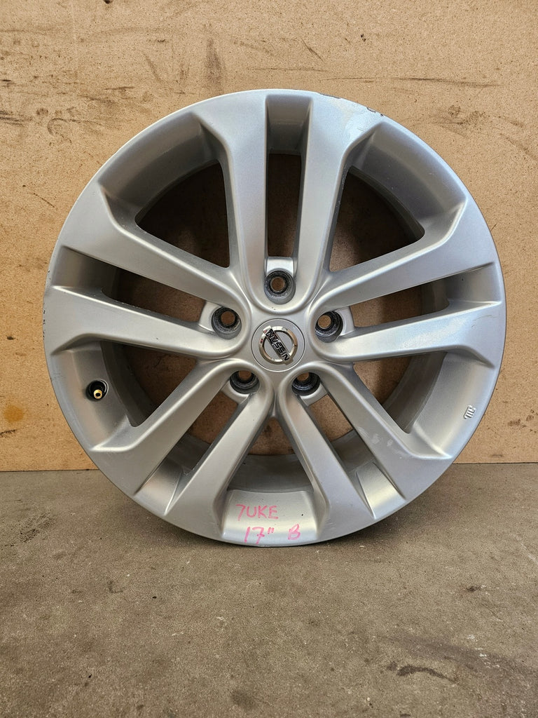 1x Alufelge 17 Zoll 7.0" 5x114.3 Nissan Juke F15 Rim Wheel