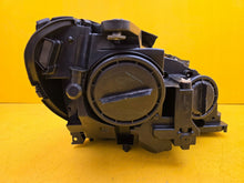 Laden Sie das Bild in den Galerie-Viewer, Frontscheinwerfer Mercedes-Benz W204 A2048204339 Xenon Links Headlight SCH1260058921zt