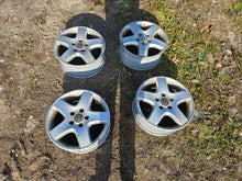 Laden Sie das Bild in den Galerie-Viewer, 4x Alufelge 17 Zoll 7.0" 5x120 55ET 7H0601025C VW T5 Rim Wheel FEL4165620777lt