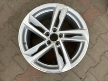 Load image into Gallery viewer, 1x Alufelge 17 Zoll 7.5&quot; 5x100 82A601025422 Audi Rim Wheel