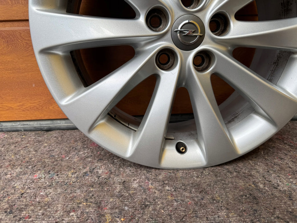 1x Alufelge 17 Zoll 7.0" 5x105 42ET OP067 Opel Astra J Mokka X Rim Wheel